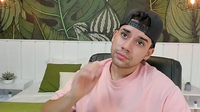 Mike montoya01 online show from November 13, 3:49 pm