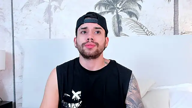 Mike montoya01 online show from December 20, 10:23 pm