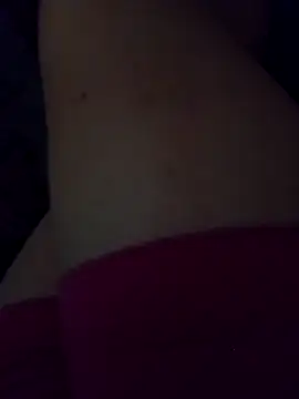 Snapshot of Taradinha_pelosogro chatting on February 15, 11:03 pm Taradinha pelosogro online show from February 15, 11:03 pm