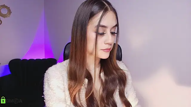 Snapshot of Aliss_rose chatting on December 5, 4:33 am Aliss rose online show from December 5, 4:33 am