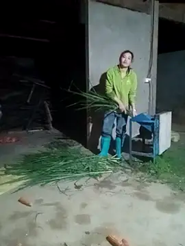 Snapshot of Myzak- chatting on November 24, 10:59 am Myzak- online show from November 24, 10:59 am