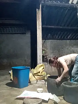 Snapshot of Myzak- chatting on November 17, 10:52 am Myzak- online show from November 17, 10:52 am