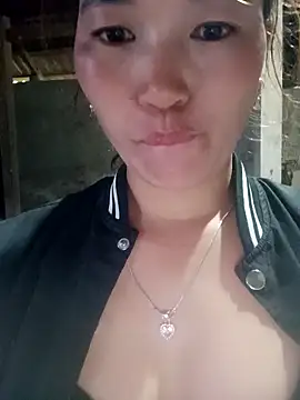 Snapshot of Myzak- chatting on December 4, 12:53 am Myzak- online show from December 4, 12:53 am