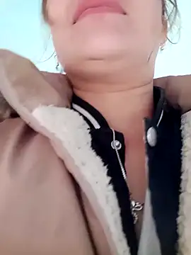 Snapshot of Myzak- chatting on November 18, 11:48 pm Myzak- online show from November 18, 11:48 pm