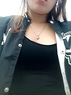 Snapshot of Myzak- chatting on November 25, 9:59 pm Myzak- online show from November 25, 9:59 pm