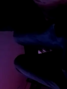 InflatedCurler online show from November 8, 11:41 pm