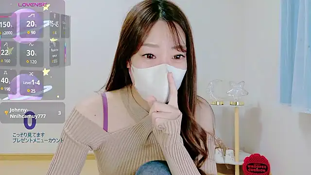 Snapshot of TSUKI_circle chatting on November 10, 2:44 pm TSUKI circle online show from November 10, 2:44 pm