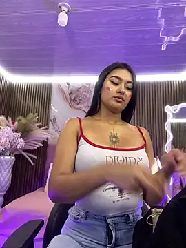 Emilux  online show from May 18, 12:10 pm