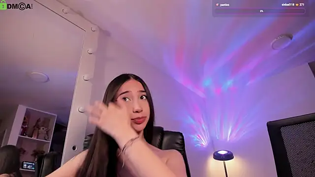 Mikeyvioleta  online show from April 3, 10:43 am