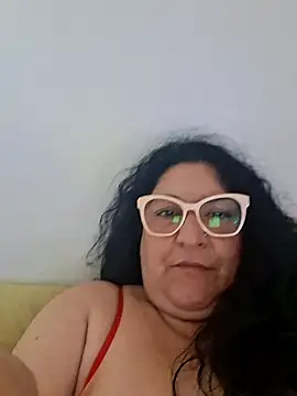 Snapshot of Caritovivi chatting on October 16, 5:49 am Caritovivi online show from October 16, 5:49 am