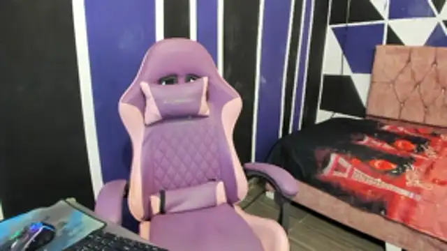 scarleth18 online show from January 10, 7:53 pm