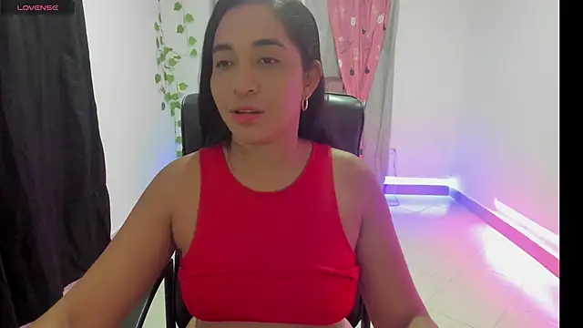 Snapshot of Kruela chatting on April 28, 4:50 am Kruela online show from April 28, 4:50 am