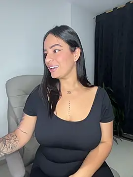 Emily Kurth23 online show from November 29, 11:27 pm