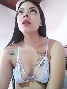 susansmith9  online show from May 11, 1:34 pm