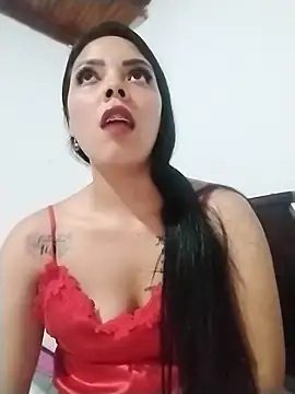 susansmith9  online show from April 9, 2:24 am