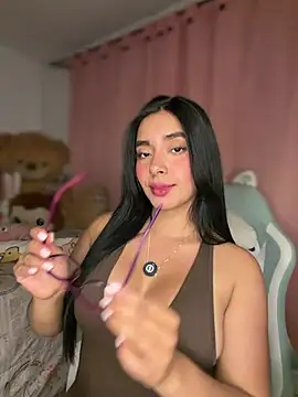 MiaSofia   online show from May 28, 1:57 am