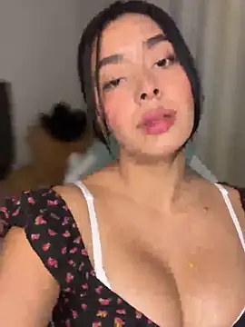 MiaSofia   online show from April 17, 4:48 am