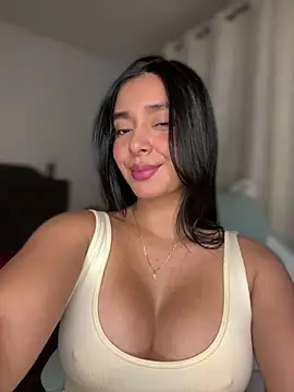 MiaSofia   online show from April 24, 4:14 am