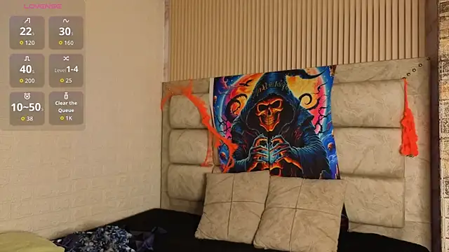 Snapshot of MarScarlett chatting on November 1, 11:15 am MarScarlett online show from November 1, 11:15 am