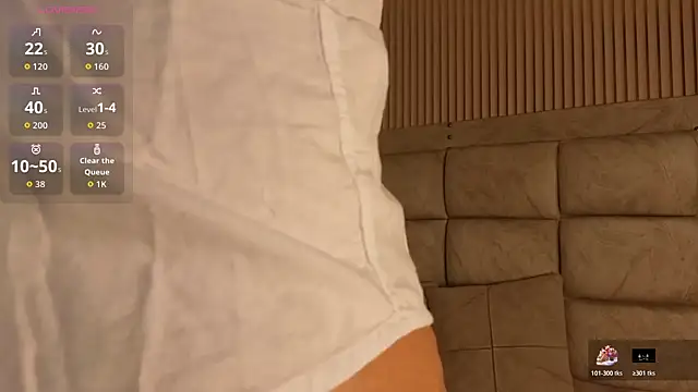 Snapshot of MarScarlett chatting on November 5, 11:24 am MarScarlett online show from November 5, 11:24 am