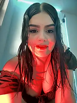 Lucianacuoper online show from November 6, 7:18 pm