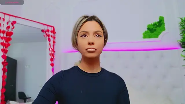 Snapshot of AriannaSins chatting on February 28, 4:20 pm AriannaSins online show from February 28, 4:20 pm