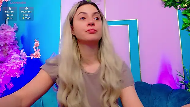 AriannaSins online show from June 9, 12:17 pm