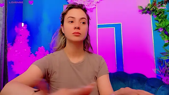 AriannaSins online show from May 18, 1:16 pm