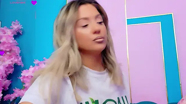 AriannaSins online show from July 16, 1:08 pm