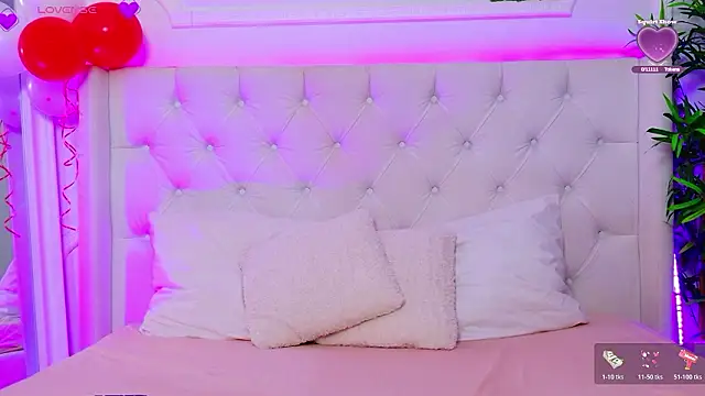 AriannaSins online show from February 19, 1:08 pm