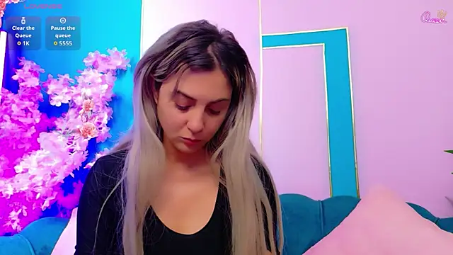 AriannaSins online show from June 24, 12:15 pm