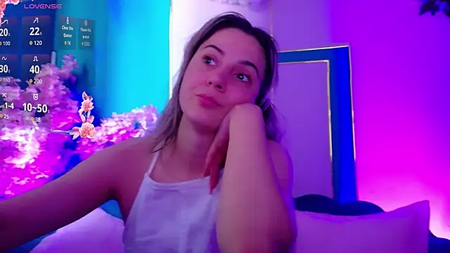 AriannaSins online show from June 19, 12:00 pm