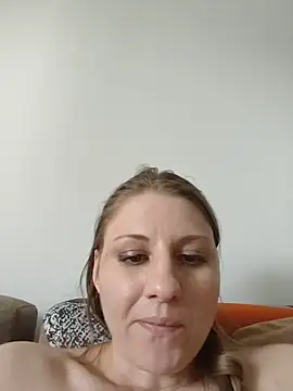 SandyCassie online show from May 25, 9:08 am