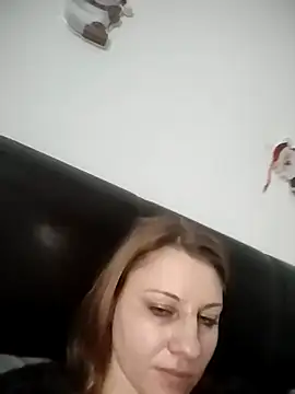 Snapshot of SandyCassie chatting on December 2, 7:21 am SandyCassie online show from December 2, 7:21 am