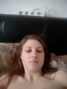 Snapshot of SandyCassie chatting on December 5, 6:45 am SandyCassie online show from December 5, 6:45 am