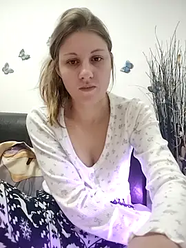 Snapshot of SandyCassie chatting on November 14, 6:44 pm SandyCassie online show from November 14, 6:44 pm