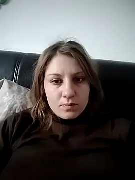 Snapshot of SandyCassie chatting on November 25, 6:25 am SandyCassie online show from November 25, 6:25 am