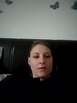 Snapshot of SandyCassie chatting on November 16, 6:18 am SandyCassie online show from November 16, 6:18 am