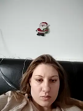 Snapshot of SandyCassie chatting on November 26, 6:35 am SandyCassie online show from November 26, 6:35 am