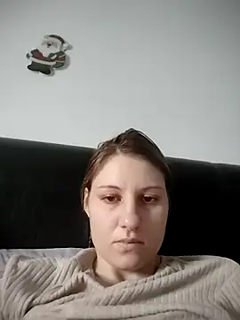 Snapshot of SandyCassie chatting on November 18, 6:17 am SandyCassie online show from November 18, 6:17 am