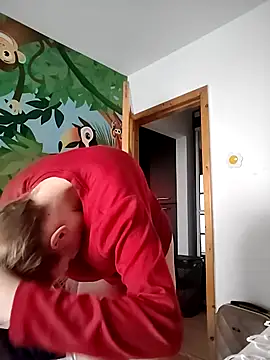 Snapshot of SandyCassie chatting on November 3, 7:35 am SandyCassie online show from November 3, 7:35 am