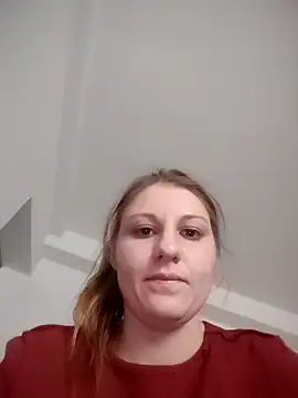 SandyCassie online show from March 18, 3:46 pm