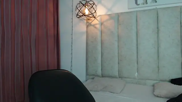 antonella rosecs online show from February 1, 4:33 am