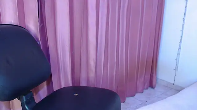 antonella rosecs online show from February 5, 4:30 am