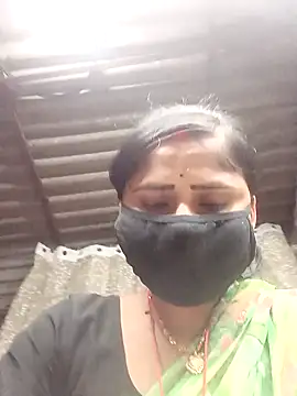 Snapshot of Rajni_chauhan chatting on February 24, 4:30 pm Rajni chauhan online show from February 24, 4:30 pm