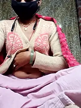 Snapshot of Rajni_chauhan chatting on January 10, 4:24 pm Rajni chauhan online show from January 10, 4:24 pm