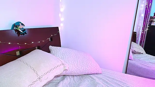 Snapshot of TammyCutee chatting on November 7, 2:38 am TammyCutee online show from November 7, 2:38 am