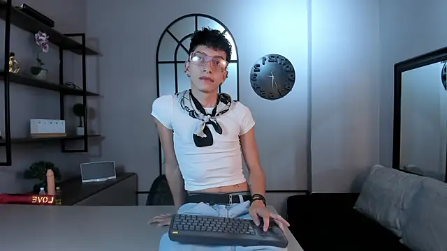 Tiam muller online show from November 15, 8:02 pm