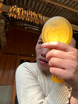 Saomai25 online show from November 24, 7:30 am