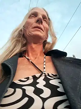 Cheryl F online show from June 17, 7:13 pm
